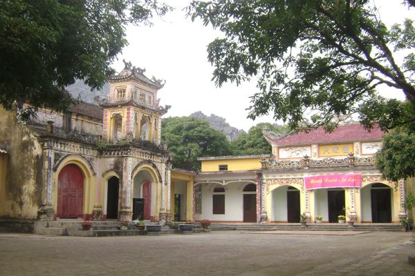 Chùa Tiền ở Nga Sơn, nét quê vẫn giữ nguyên khi bà con chuyển đổi số